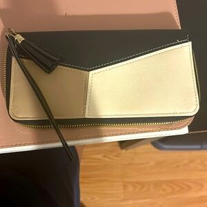 Ladies Tri Color Tassel Wallet